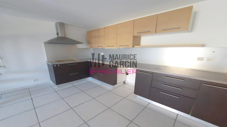 Ma-Cabane - Location Appartement Carpentras, 63 m²
