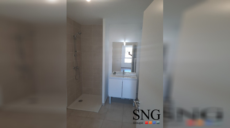 Ma-Cabane - Location Appartement Carpentras, 40 m²
