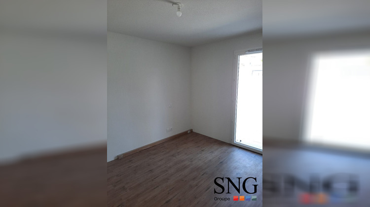Ma-Cabane - Location Appartement Carpentras, 42 m²