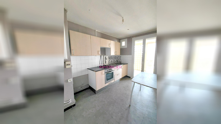 Ma-Cabane - Location Appartement Carpentras, 62 m²