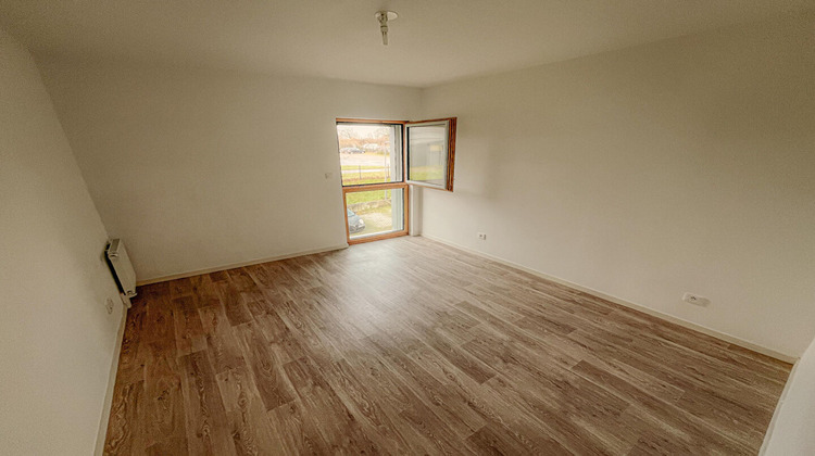 Ma-Cabane - Location Appartement CARQUEFOU, 100 m²