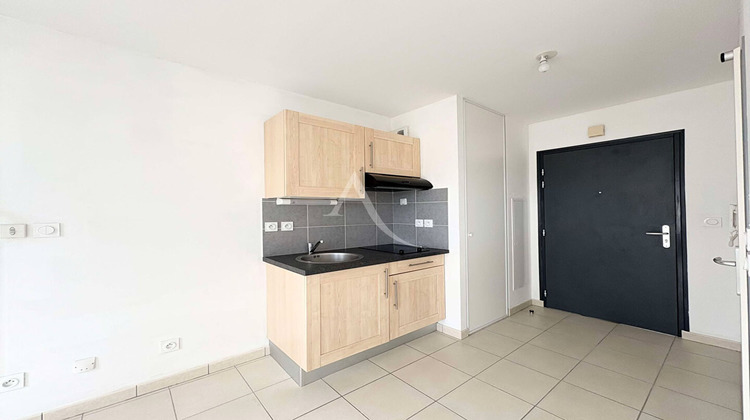 Ma-Cabane - Location Appartement CARQUEFOU, 25 m²