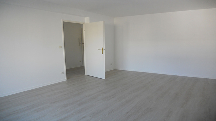 Ma-Cabane - Location Appartement CARQUEFOU, 47 m²