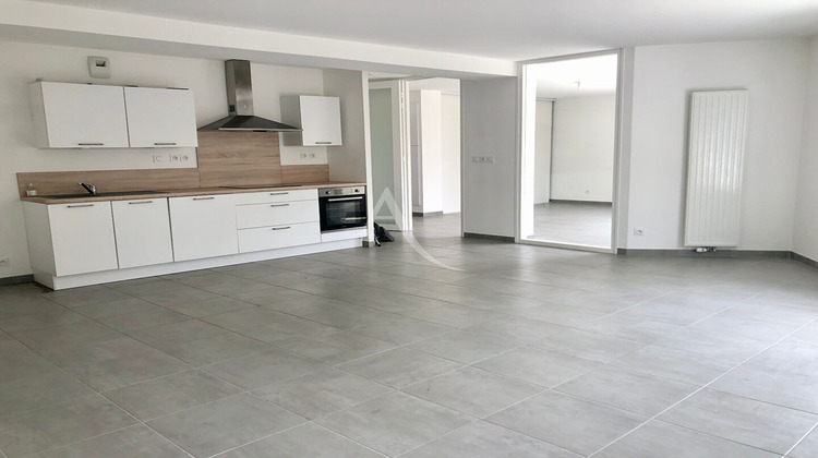 Ma-Cabane - Location Appartement CARQUEFOU, 81 m²