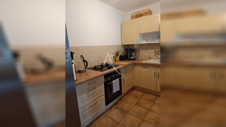 Ma-Cabane - Location Appartement CARQUEIRANNE, 76 m²