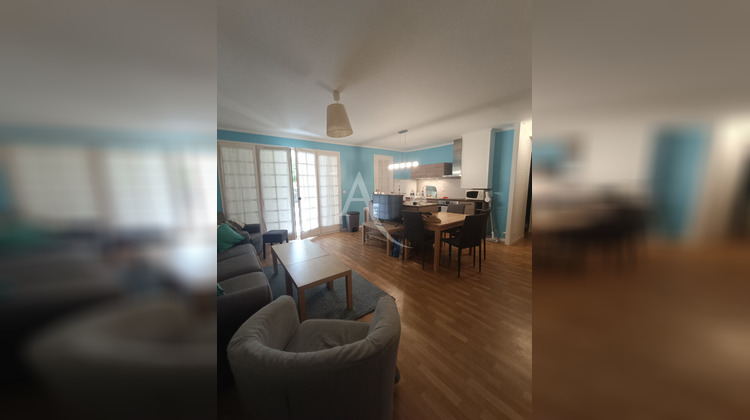 Ma-Cabane - Location Appartement CARQUEIRANNE, 52 m²
