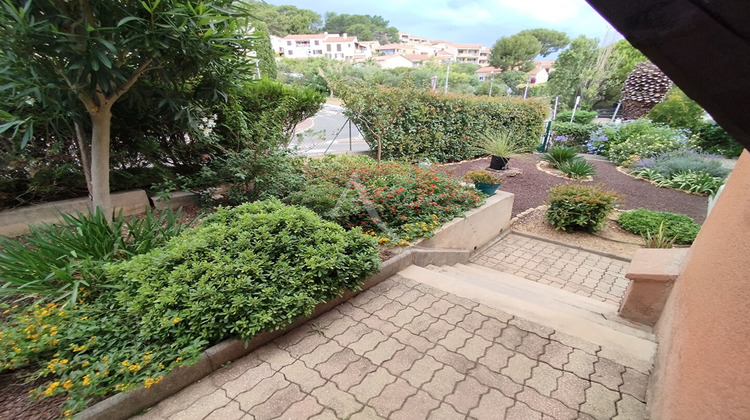 Ma-Cabane - Location Appartement CARQUEIRANNE, 53 m²