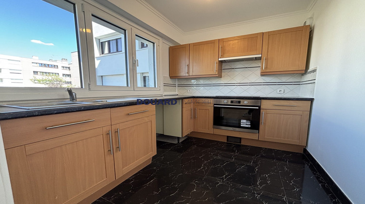 Ma-Cabane - Location Appartement Carrières-sur-Seine, 44 m²