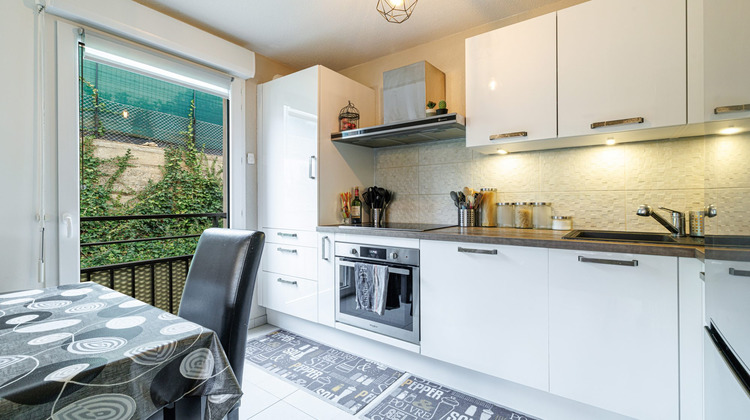 Ma-Cabane - Location Appartement Carros, 44 m²