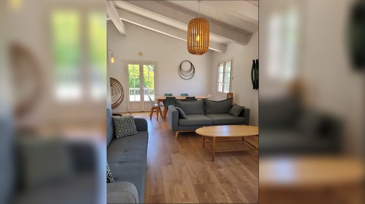 Ma-Cabane - Location Appartement Cassis, 189 m²