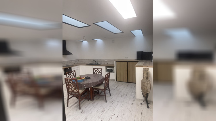 Ma-Cabane - Location Appartement Cassis, 88 m²