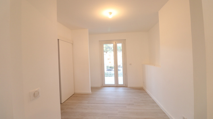 Ma-Cabane - Location Appartement Cassis, 37 m²
