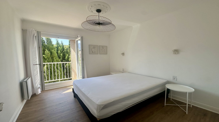 Ma-Cabane - Location Appartement Cassis, 67 m²