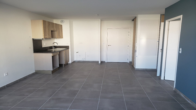 Ma-Cabane - Location Appartement CASTELGINEST, 41 m²