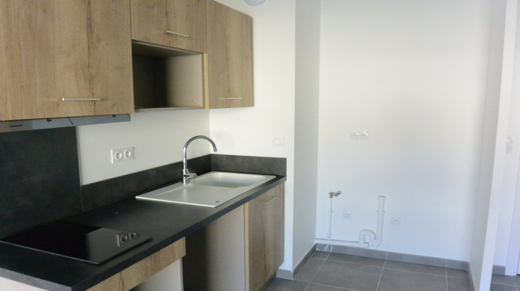 Ma-Cabane - Location Appartement CASTELGINEST, 41 m²