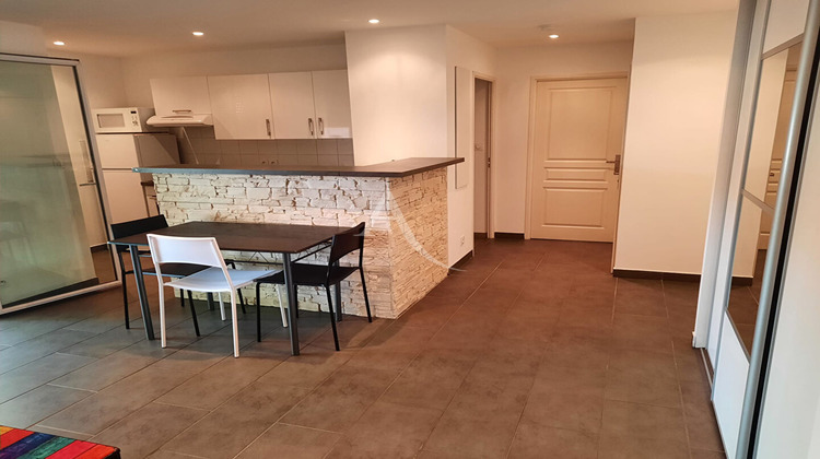Ma-Cabane - Location Appartement CASTELGINEST, 40 m²
