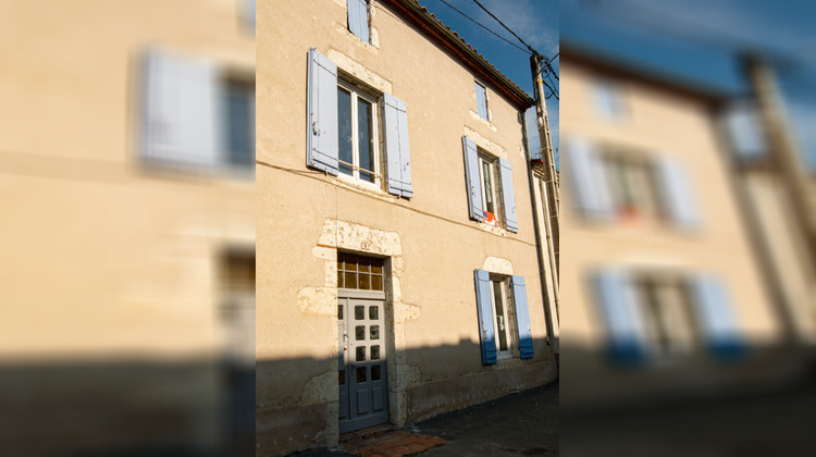 Ma-Cabane - Location Appartement CASTELMORON-SUR-LOT, 50 m²