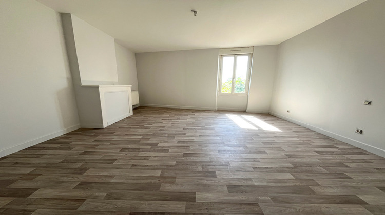Ma-Cabane - Location Appartement CASTELMORON-SUR-LOT, 87 m²