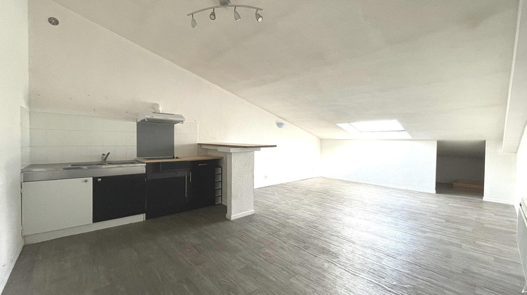Ma-Cabane - Location Appartement Castelnau-d'Estrétefonds, 51 m²