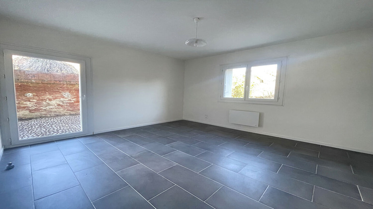 Ma-Cabane - Location Appartement CASTELSARRASIN, 60 m²