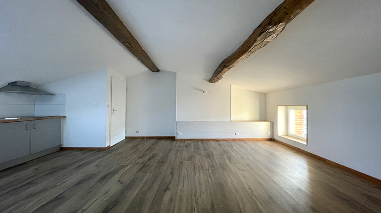 Ma-Cabane - Location Appartement CASTELSARRASIN, 31 m²
