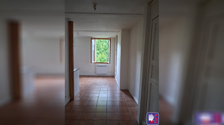 Ma-Cabane - Location Appartement CASTILLON EN COUSERANS, 46 m²
