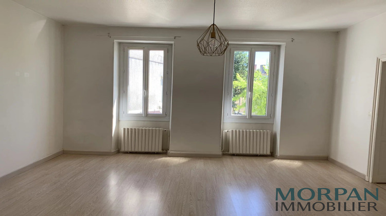 Ma-Cabane - Location Appartement Castres-Gironde, 99 m²