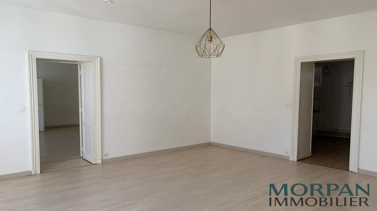Ma-Cabane - Location Appartement Castres-Gironde, 99 m²