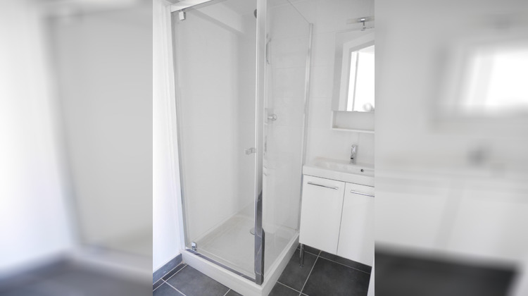 Ma-Cabane - Location Appartement Castries, 38 m²