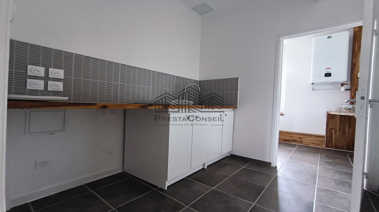 Ma-Cabane - Location Appartement Caudebec-lès-Elbeuf, 30 m²