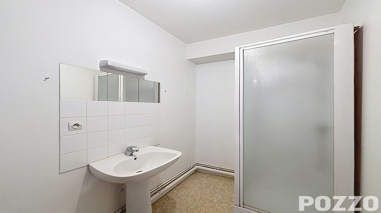 Ma-Cabane - Location Appartement CAUMONT-L'EVENTE, 67 m²