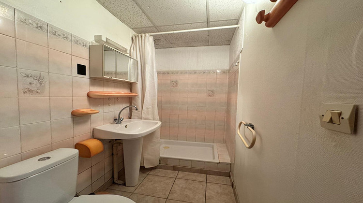 Ma-Cabane - Location Appartement CAUMONT-SUR-DURANCE, 12 m²