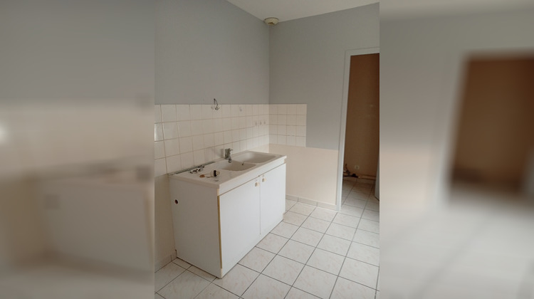 Ma-Cabane - Location Appartement CAUSSADE, 71 m²