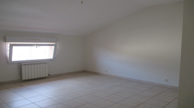 Ma-Cabane - Location Appartement CAUSSADE, 120 m²