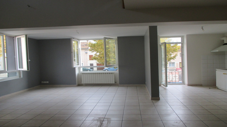 Ma-Cabane - Location Appartement CAUSSADE, 120 m²