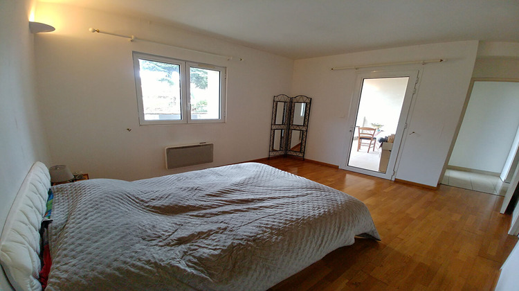 Ma-Cabane - Location Appartement CAUSSADE, 125 m²