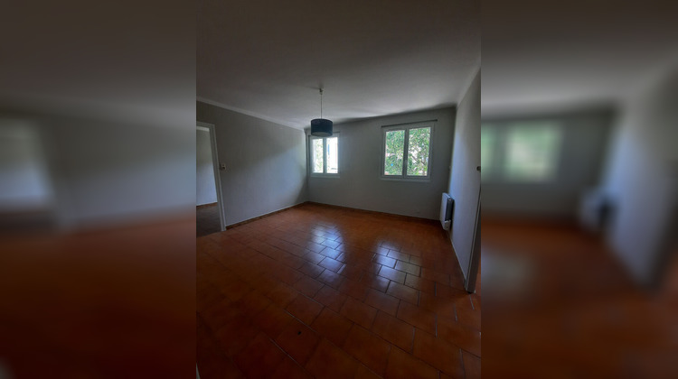 Ma-Cabane - Location Appartement CAUSSADE, 40 m²