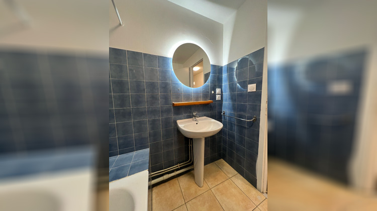 Ma-Cabane - Location Appartement CAUSSADE, 49 m²