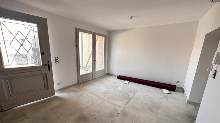 Ma-Cabane - Location Appartement CAUSSADE, 34 m²