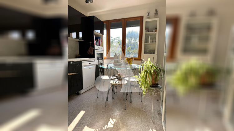Ma-Cabane - Location Appartement CAVAILLON, 65 m²