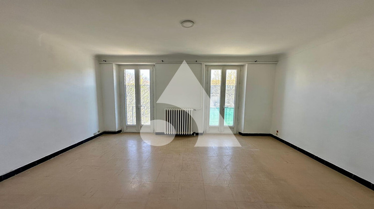 Ma-Cabane - Location Appartement CAVAILLON, 75 m²