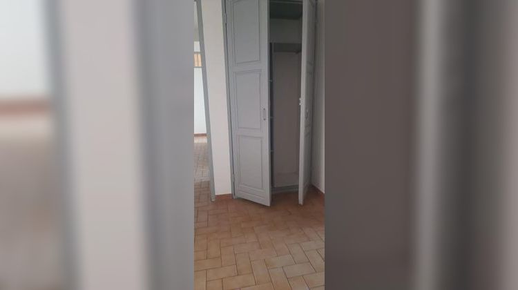 Ma-Cabane - Location Appartement CAYENNE, 100 m²