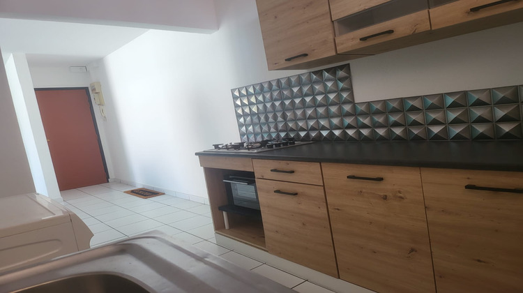 Ma-Cabane - Location Appartement Cayenne, 43 m²