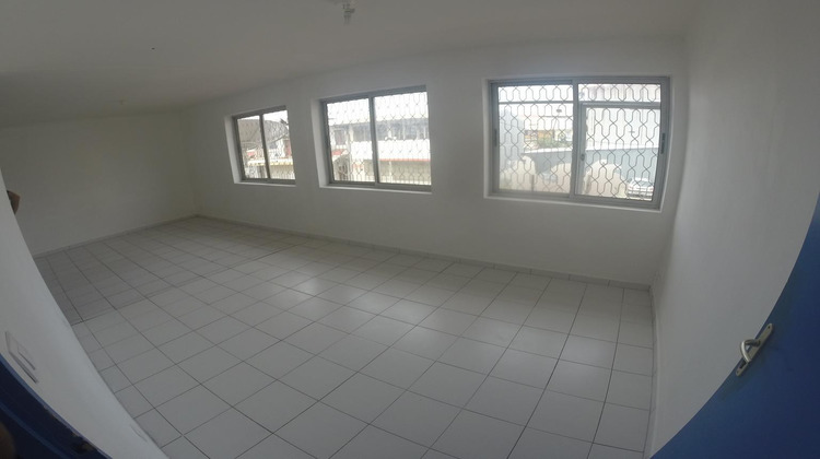 Ma-Cabane - Location Appartement Cayenne, 61 m²