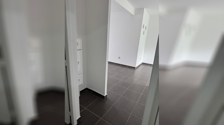 Ma-Cabane - Location Appartement Cayenne, 55 m²