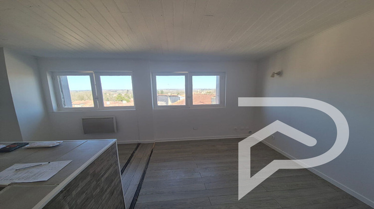 Ma-Cabane - Location Appartement CAZAUBON, 60 m²