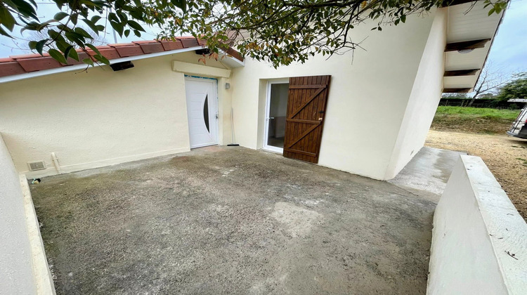 Ma-Cabane - Location Appartement Cazaubon, 35 m²