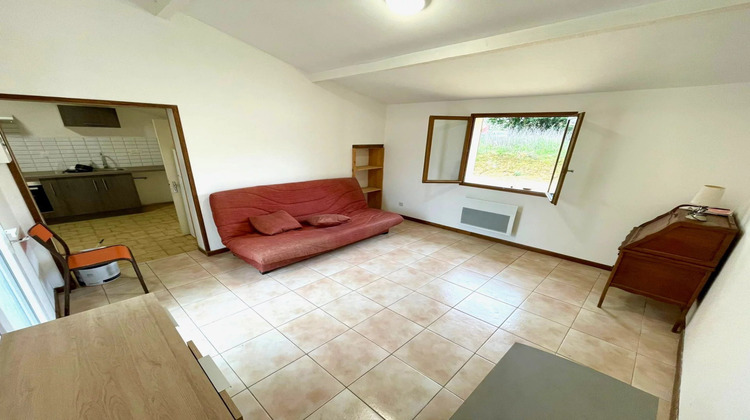 Ma-Cabane - Location Appartement Cazaubon, 35 m²