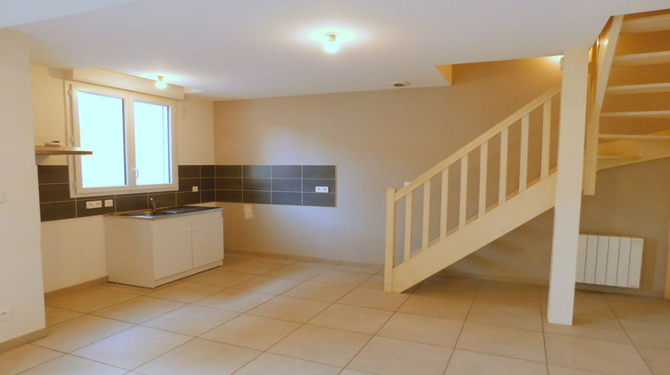 Ma-Cabane - Location Appartement CAZAUBON, 56 m²