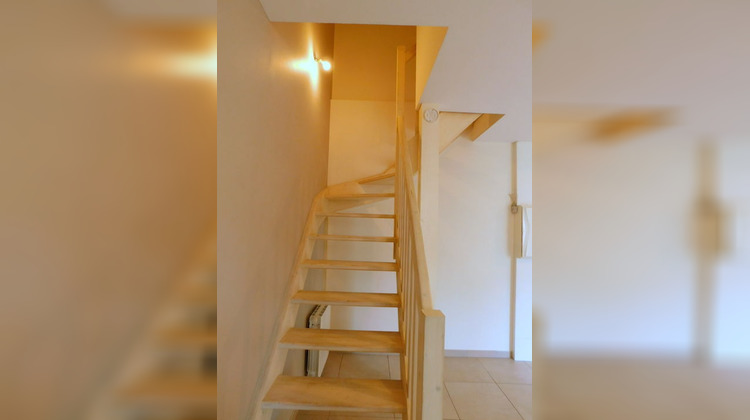 Ma-Cabane - Location Appartement CAZAUBON, 56 m²